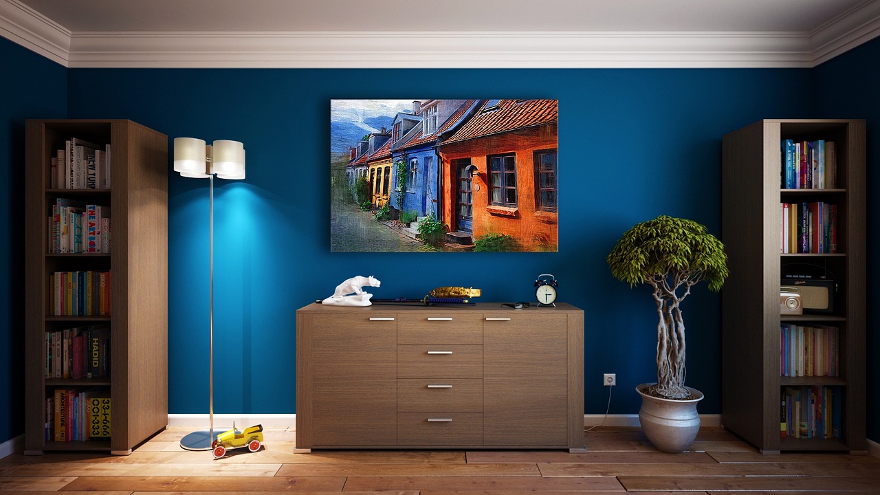 Wandlampen met zomerse flair verlichten woonkamer. Wandlampen met zomerse flair verlichten woonkamer.